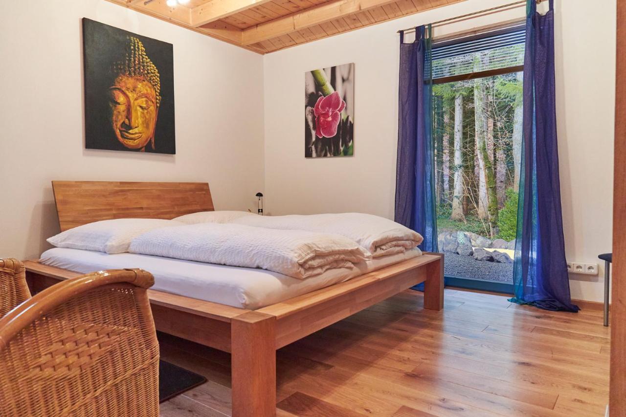 Bio-Ferienhaus-Eifel Rott  Экстерьер фото